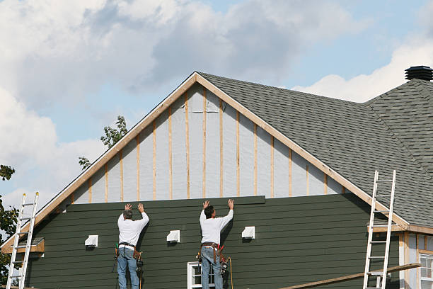 Professional Emergency Siding Repair technician working in Bridgeport, CT